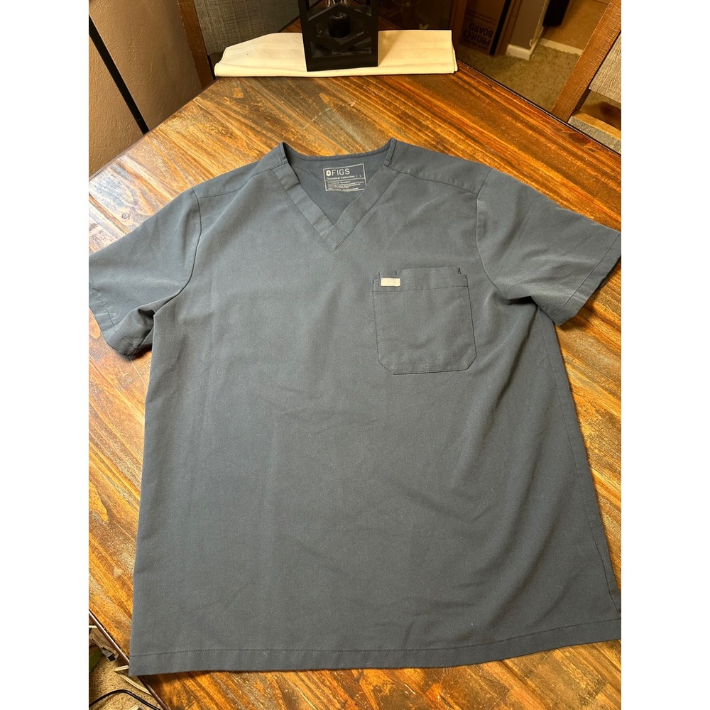 FIGS Technical Collection Men L V-Neck Scrub Top Dark Gray Graphite Chest Pocket